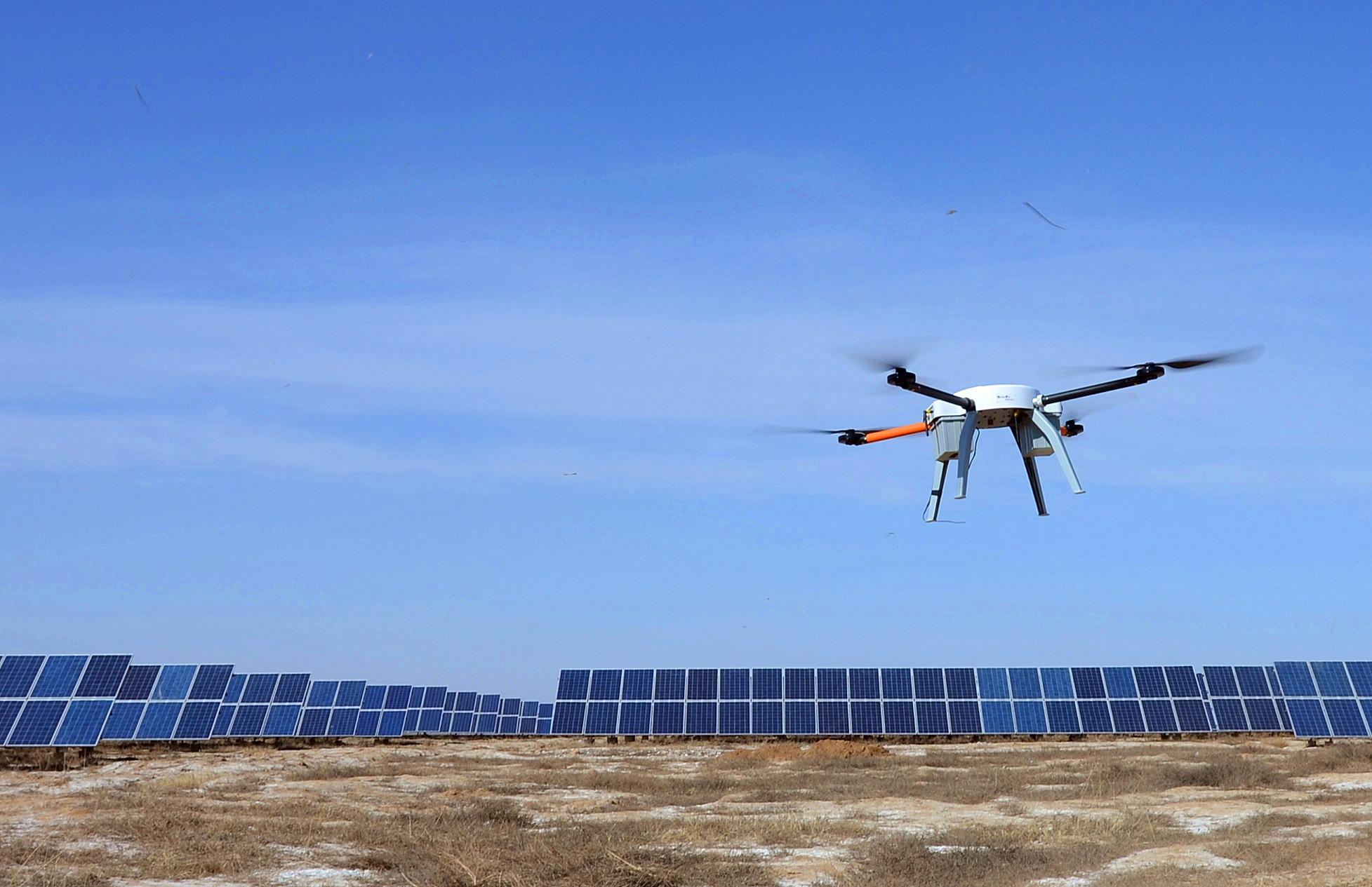 新疆無人機(jī)培訓(xùn)基地——消費(fèi)級無人機(jī)和工業(yè)級無人機(jī)的區(qū)別