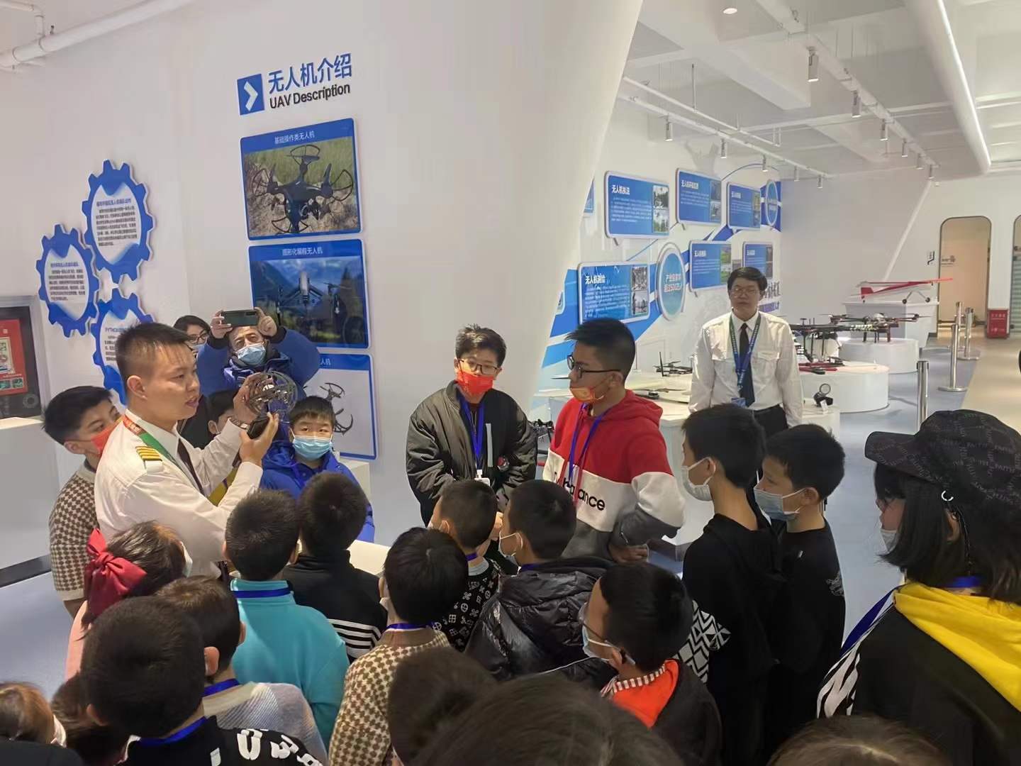 少兒無人機培訓助力孩子飛向科技夢想