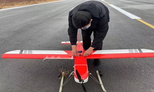 新疆無(wú)人機(jī)新機(jī)遇：保華潤(rùn)天探索未來(lái)就業(yè)方向