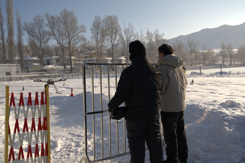 2025年新疆無人機執照培訓指南：低空經濟下的黃金職業路徑