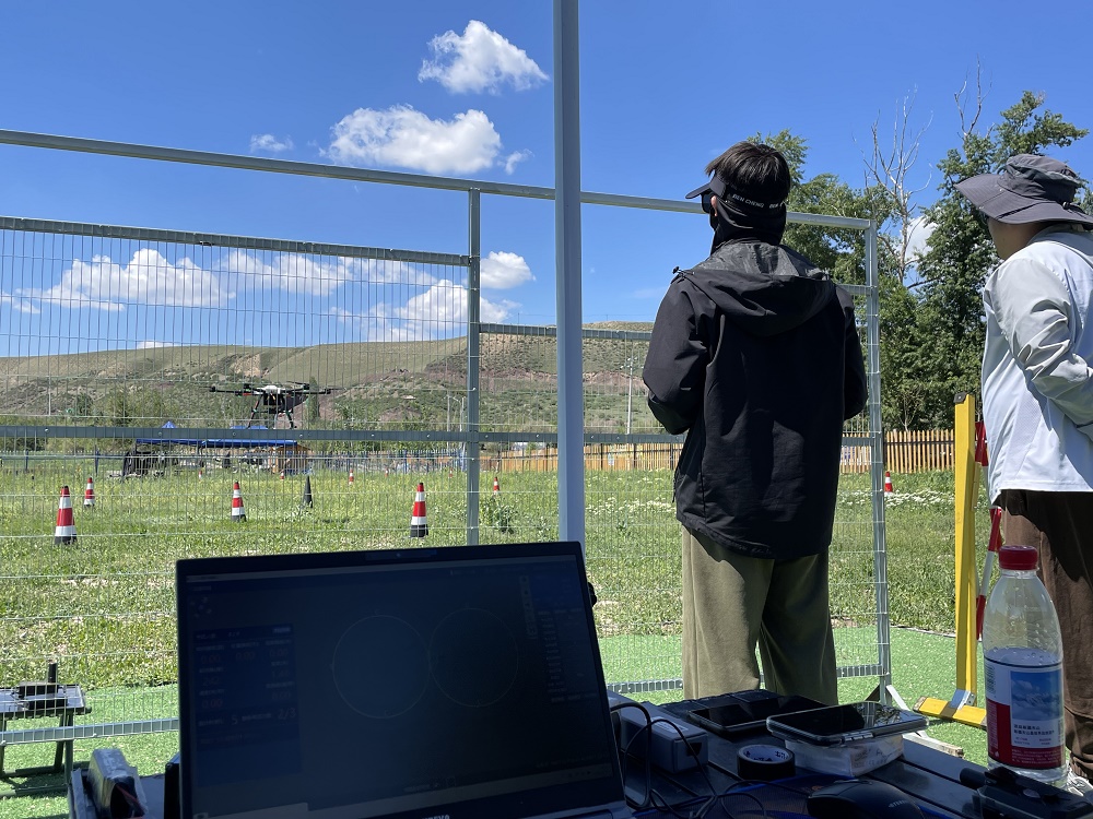 新疆無人機考證哪家強？保華潤天航空培訓，通過率稱王！