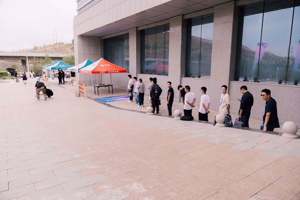 新疆學(xué)無(wú)人機(jī)的理想之選 —— 烏魯木齊保華潤(rùn)天航空無(wú)人機(jī)培訓(xùn)公司