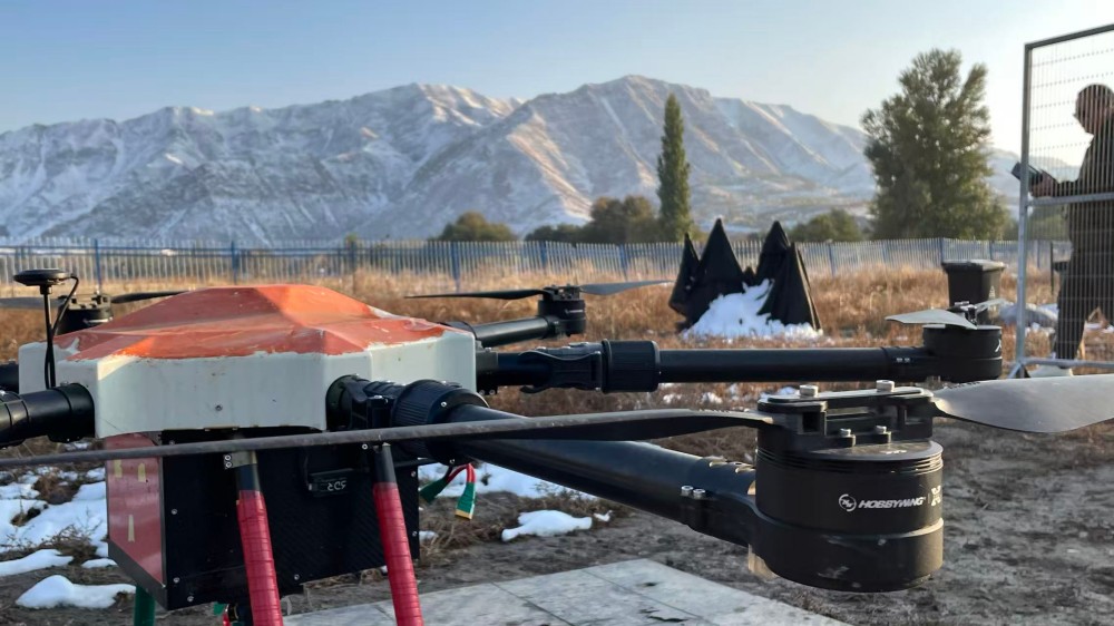 新疆無人機飛手搖籃:保華潤天03考點成就飛行夢想