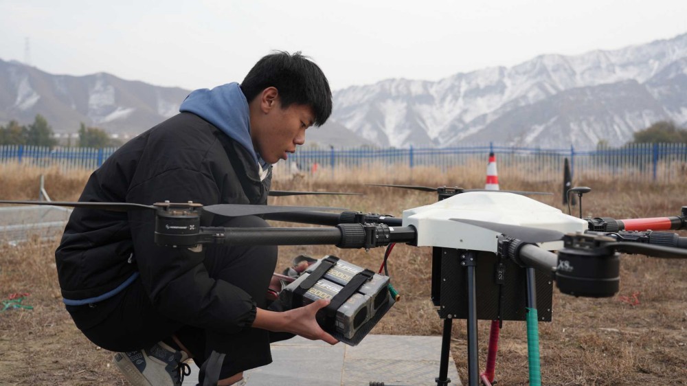 成為新疆專業無人機飛手,從保華潤天03考點開始!